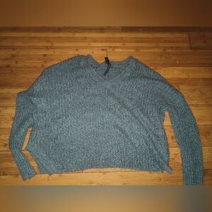 Women's sweater
